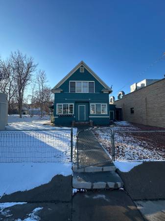 Reasonably priced Studio close to eating, UNC and UNC area 1