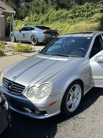 SUPER CLEAN 2005 Mercedes C55 AMG - $12,500 (hayward / castro valley)63617102082177121