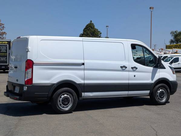 2017 Ford Transit 150 Van - Photo 2