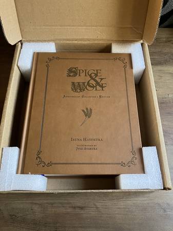 *Mint* Spice and Wolf Anniversary Collector's Edition 1