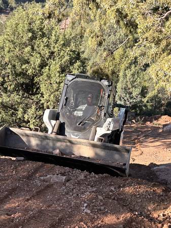 GRADING • LAND CLEARING • LEVELING • SITE PREPARATION 1