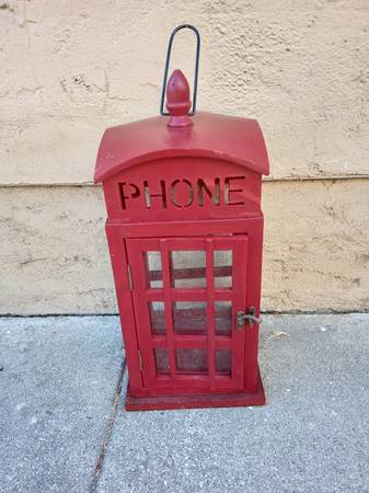 Phone booth 1