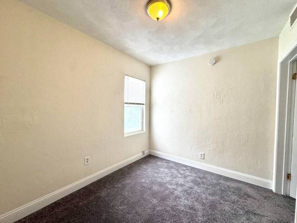 $2,800 / 3br - NO FEE 3 BED! MOVE IN NOW! EVERETT/BOSTON (EVERETT)63856446138625124