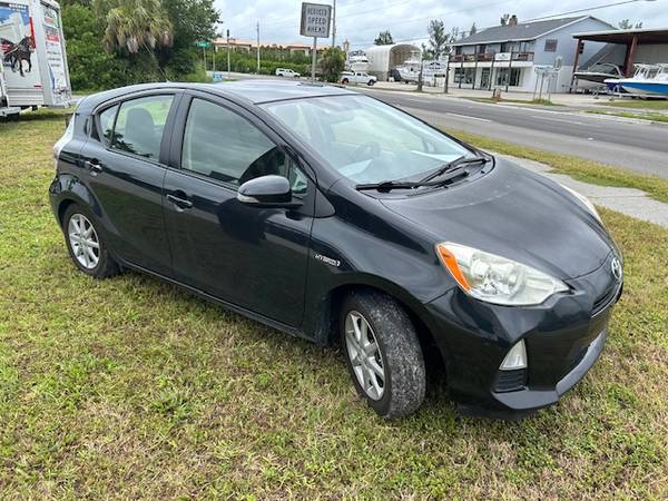 2012 Toyota Prius C - $7,500 (Punta Gorda)63470257012099121