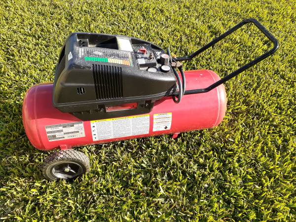 Husky Air Compressor 1