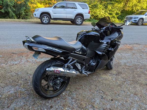 2006 Kawasaki ZX-14 Ninja (ZZR1400) - motorcycles/scooters