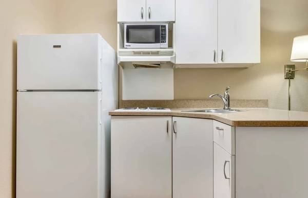 $529 / 1br - Tour Today, Check In Today - No Lease Needed! (520 North Bell Avenue, Carnegie, PA)63664544736001123