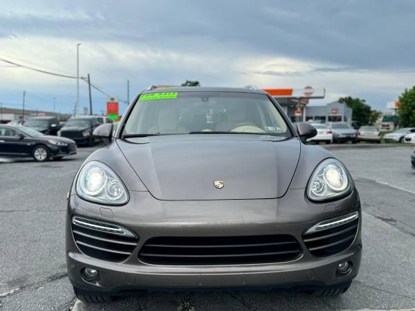 Porsche Cayenne AWD 2012 - $13,950 (Carlisle)63477728233089122
