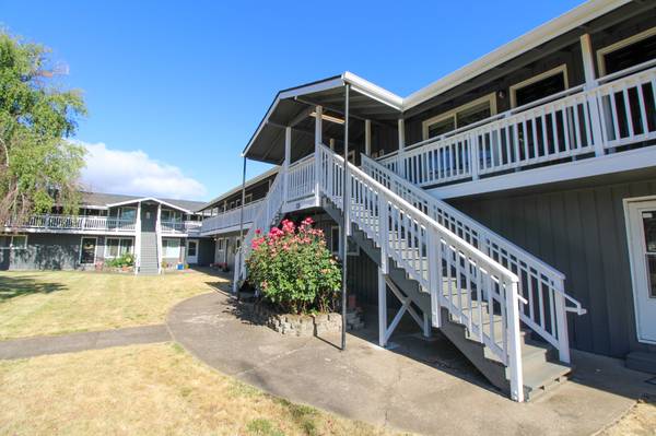 $750 Off First Full Month's Rent With Six Month Lease~Riverwood 115-11 1