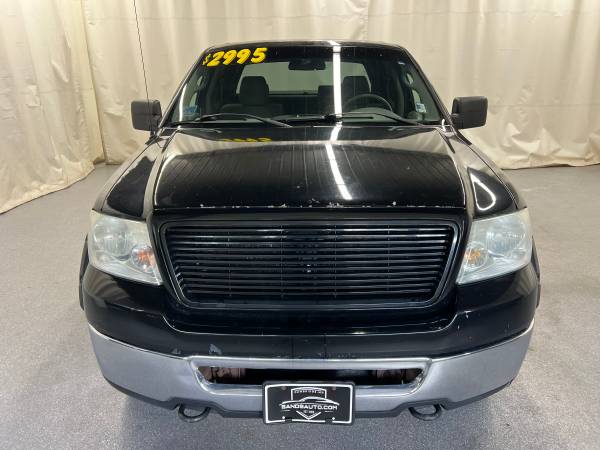 2008 Ford F-150 XLT 4dr - Photo 2