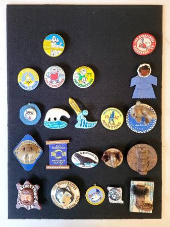 Fur Rondy pins 1958-1978 1