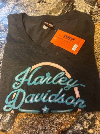 Harley Davidson women’s tee shirt 1