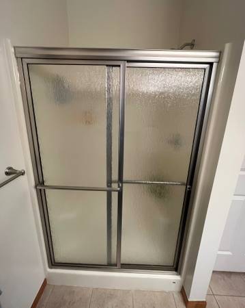 Shower door 1