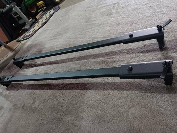 Barricade Two Bar Roof Rack 1