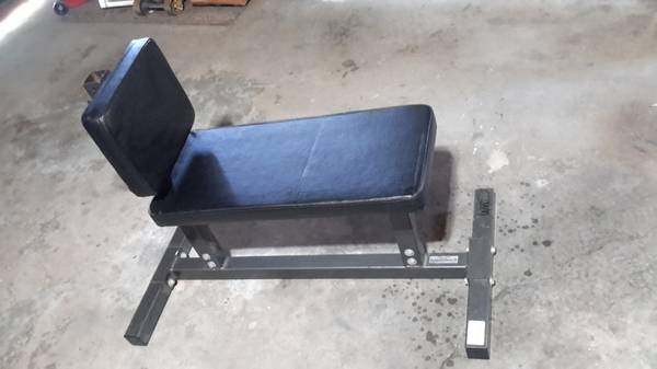 Wate Man Flat Weight Bench with Back 1
