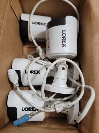 Lorex LKB353A Series 5MP HD IP Bullet Security Camera with Audio 1