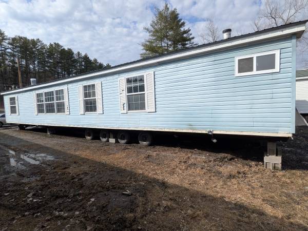 $79,900 / 3br - 1680ft2 - 1996 Redman Double-Wide For sale (Montpelier, VT)