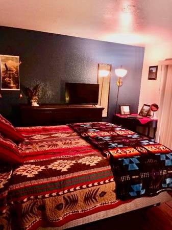 Bedroom in Luxury Walled Villa $900 per month 1