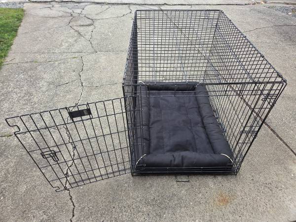 Dog Crate Large 1