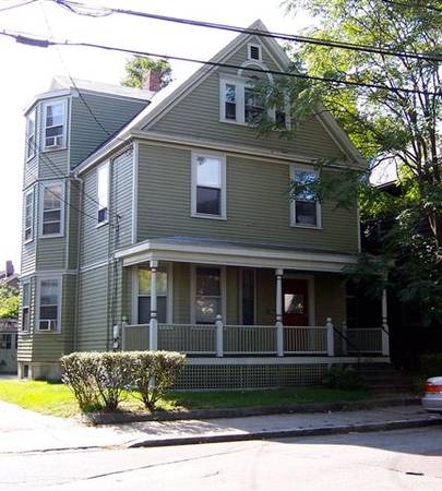 $1,800 Somerville, Davis/Meacham Rd 1 RM Studio, NO FEE, 11/1,  $1800 w/utils (Somerville)63699545081859120