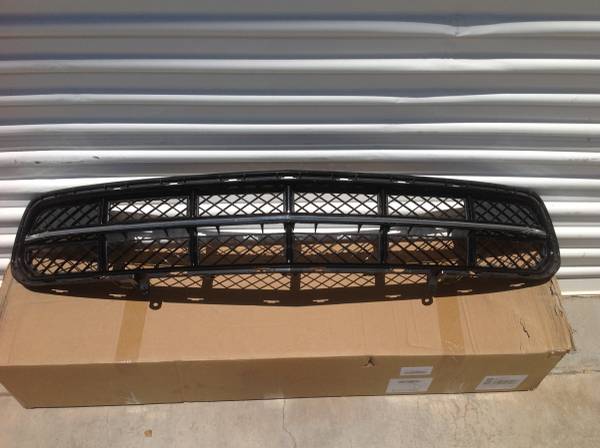 C7 Corvette Grille 1