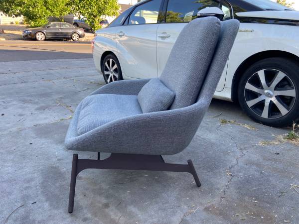 Womb chair - $1,500 (san jose east)63471229894787121