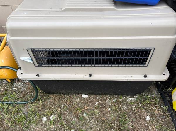 Kennels Direct Premium Plastic Dog Kennel & Travel Crate Sz XX-Large Shipp 1