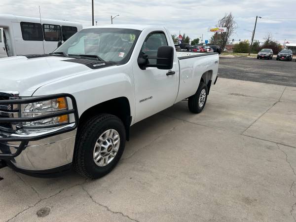 2013 Chevy 2500 - $22,999 (Cheyenne)63442889139587123