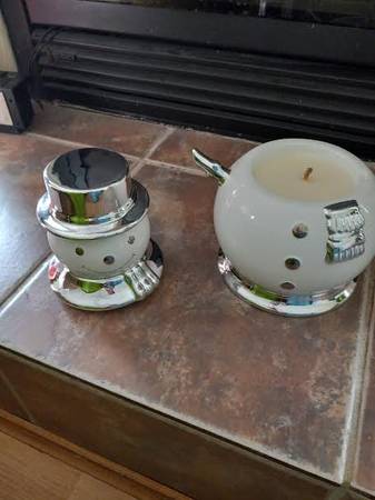 2 Ceramic Snowman with scented candles 1