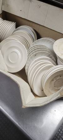 Lot of Saucers 1