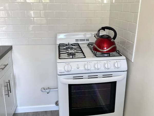 $1,075 / 1br - 520ft2 - 1BR/1BA Apartment – All Utilities Included – Los Angeles (Los Angeles)63700919791491123