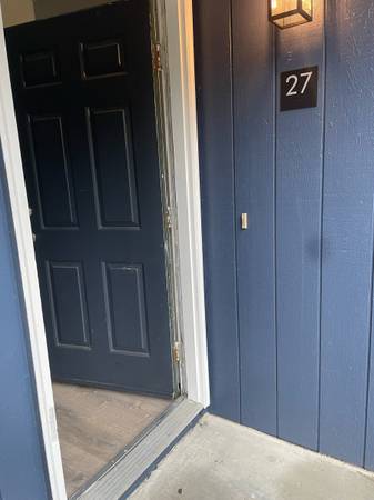 -Immediate move in 1 bdrm bottom floor!-LACEY w&d in unit- 1