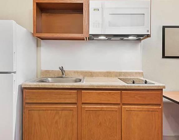 $330 / 1br - Sharply Discounted Weekly Rates - All-Inclusive > W-Fi, Pool, Cable TV (Chattanooga)63617452959745123