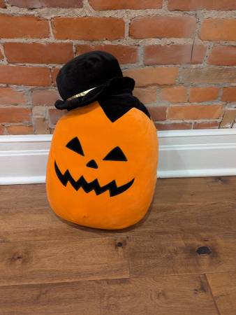 Squishmallows Halloween plush toy - Riba the Pumpkin with tophat, 22" 1
