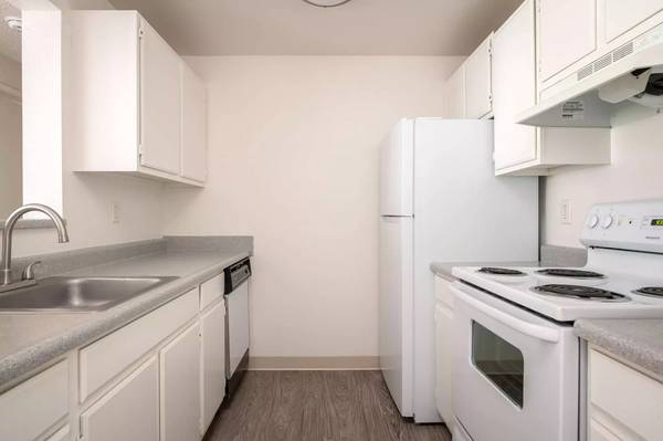 $1,576 / 1hab - 700ft2 - ¡Nuestra espléndida vista es un placer! Mire este departamento de 1 habitación y 1 baño usted mismo (Tigard - Tigard, Sherwood, Newberg)63842024820609123