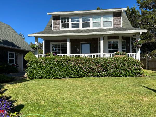 LONG BEACH PENINSULA BEACH HOME 1