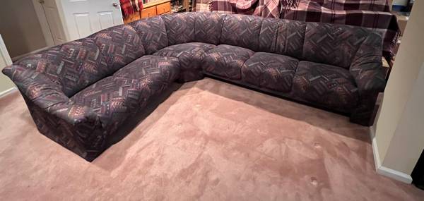 IKEA L-Shaped 3-Piece Couch 1