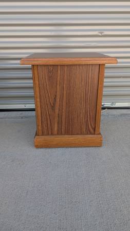 Pedestal Plant Stand or Riser 1