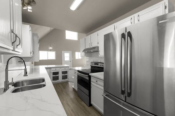 $450,000 / 3br - *** Owner Financing*** Single Family home on 21 acres in Copperopolis (dublin / pleasanton / livermore)63813613229443123