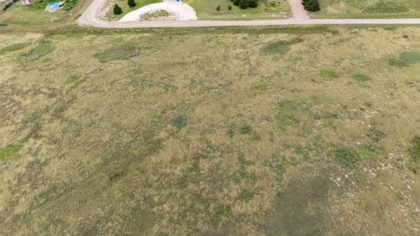 $60,000 Located just outside of town for that country feel! 25-970 (Wray)64150314569859122