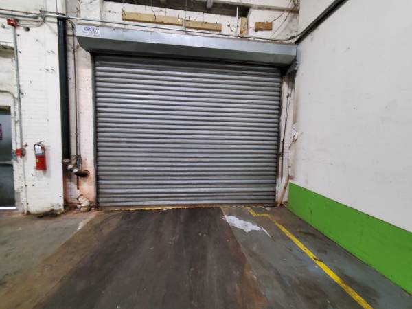 $7,063 / 5650ft2 - Large Clifton Warehouse Space For Rent August 1st (1 Ackerman)63676257921667123