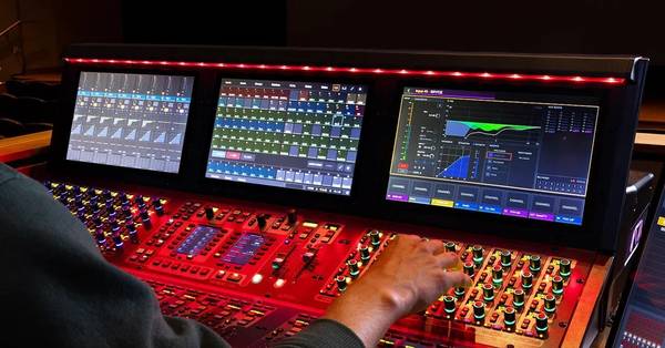 Live Music Mixing on Digital Mixer 1