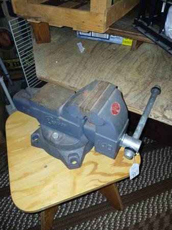 bench vice 1