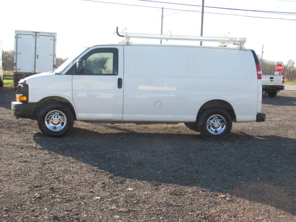 2015 CHEV. EXPRESS 2500  242K 1