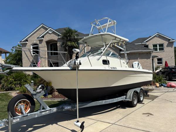 2000 Hydra Sports 230 - $29,000 (VIRGINIA BEACH)63437498521345121