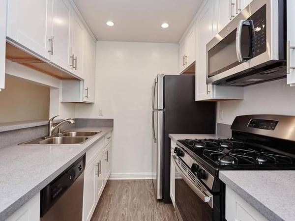$2,250 / 535ft2 - Sauna, Acceso a Internet de Alta Velocidad, Cable Listo, Balcón63662653699713121