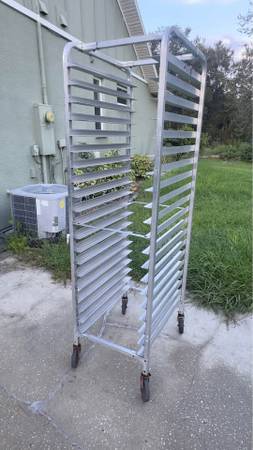 BAKERY RACK – $90 1