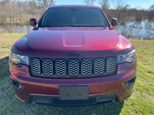 2017 Jeep Grand Cherokee - $15,000 (Austin)63439815706243121