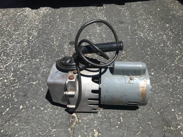 HVAC vacuum pump Dayton 1