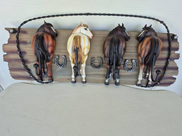 Coat / Hat Rack 1